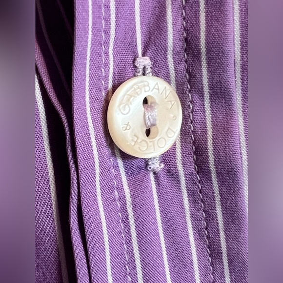 Dolce and Gabbana (Gold) Men’s Purple striped dress shirt. Size 17/43 - Picture 7 of 7
